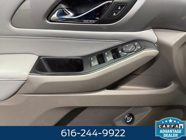 2018 Chevrolet Traverse LT 3.6 Liter V6 AWD 3rd Row Seating