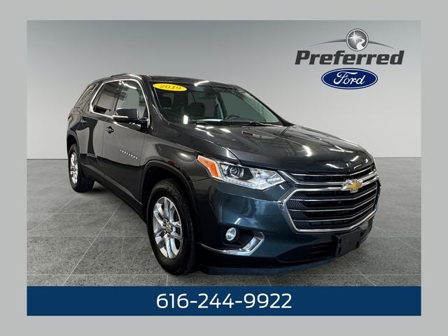 2019 Chevrolet Traverse LT 3.6 Liter V6 AWD 3rd Row Seating Cloth w/1LT