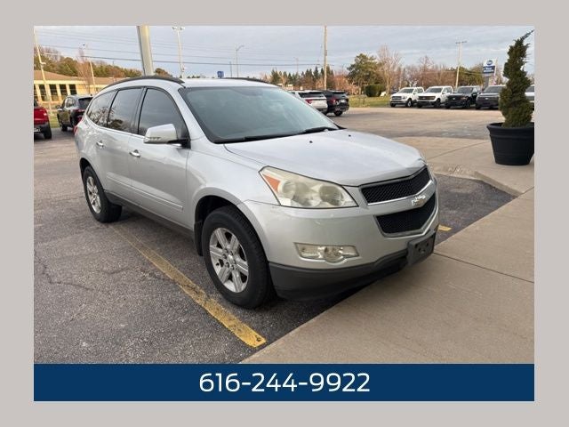 2011 Chevrolet Traverse LT 3.6 Liter V6 AWD 3rd Row Seating