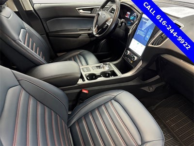 2022 Ford Edge SEL 2.0 Liter EcoBoost Turbocharged Leather Seating