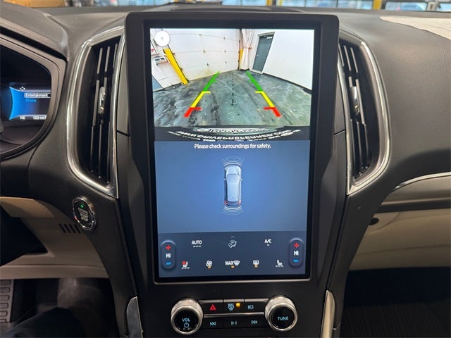 2022 Ford Edge Titanium 2.0 Liter EcoBoost Turbocharged AWD