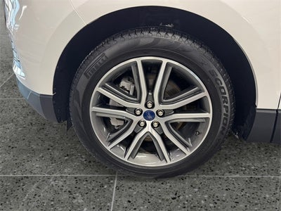 2022 Ford Edge Titanium 2.0 Liter EcoBoost Turbocharged AWD