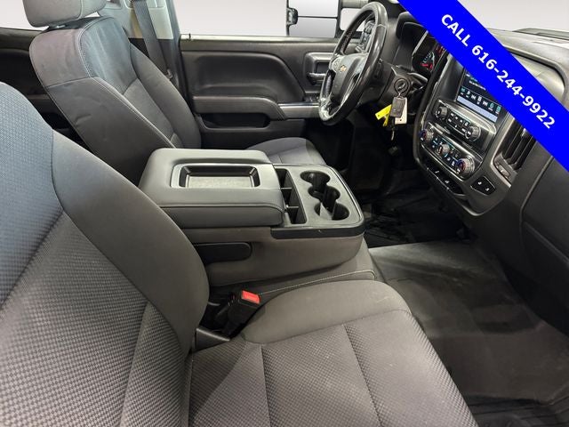 2019 Chevrolet Silverado 2500HD LT 6.0 liter V8 4D Double Cab 4WD