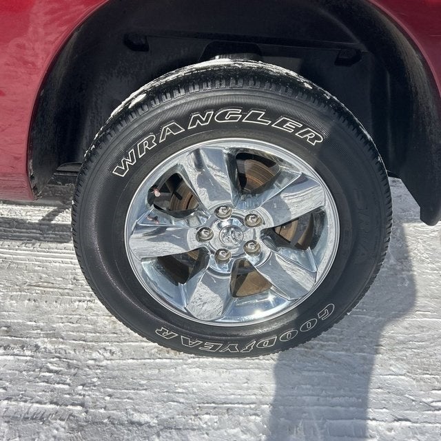 2018 RAM 1500 Big Horn 5.7 Liter V8 Hemi Crew Cab 4WD