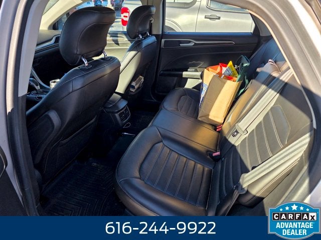 2014 Ford Fusion Hybrid SE 2.0 Liter Hybrid FWD