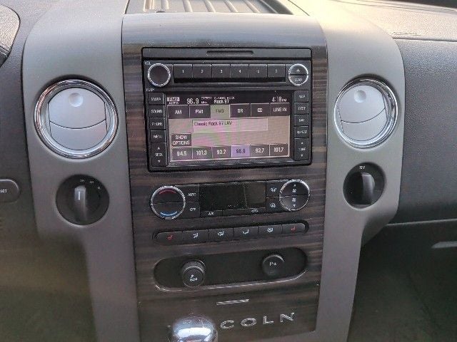 2008 Lincoln Mark LT Base 5.4 Liter V8 Crew Cab 4WD
