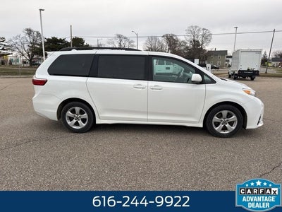 2018 Toyota Sienna LE 7 Passenger