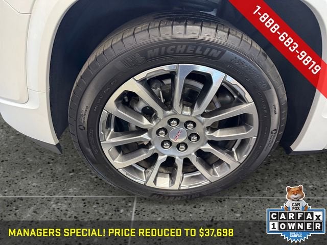 2023 GMC Acadia Denali