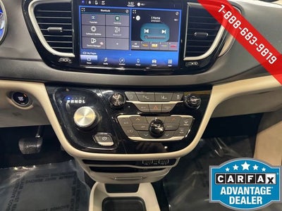 2022 Chrysler Pacifica Touring L