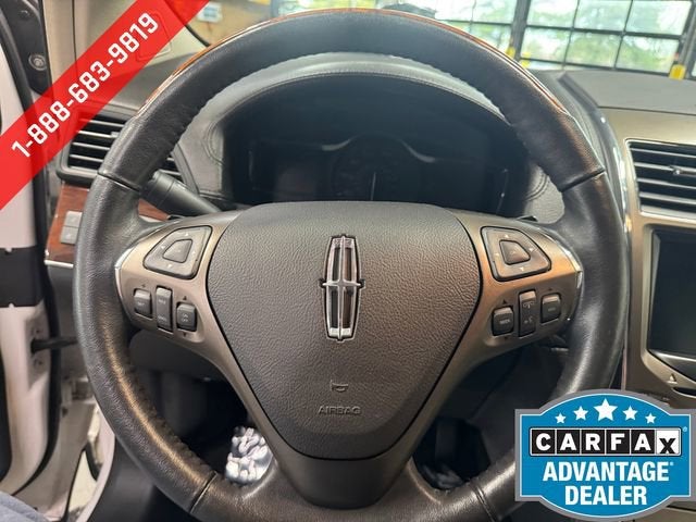 2015 Lincoln MKX Base