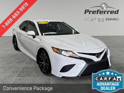 2020 Toyota Camry SE AWD