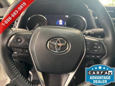 2020 Toyota Camry SE AWD