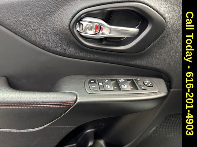 2022 Jeep Cherokee Trailhawk 4x4