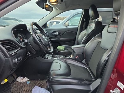 2020 Jeep Cherokee Trailhawk 3.2 Liter V6 4WD