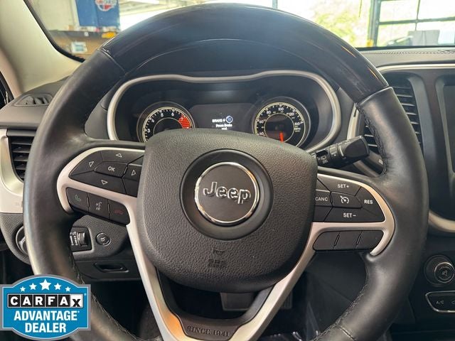 2016 Jeep Cherokee Overland 3.2 Liter V6 4WD
