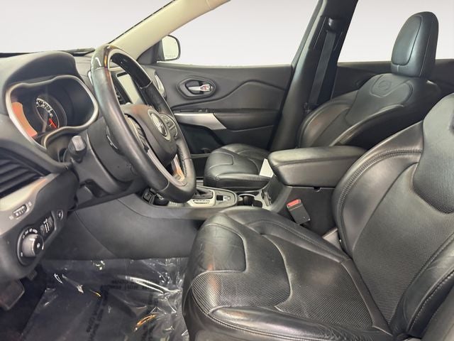2016 Jeep Cherokee Overland 3.2 Liter V6 4WD