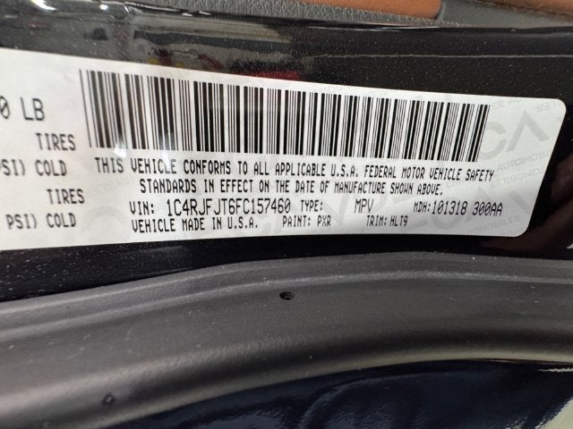 2015 Jeep Grand Cherokee Summit 5.7 Liter V8 4WD
