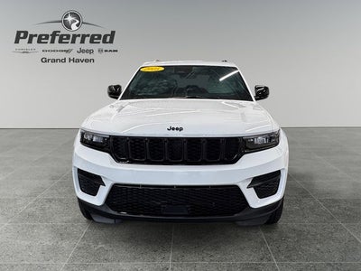 2025 Jeep Grand Cherokee Altitude X 3.6 Liter V6 4WD