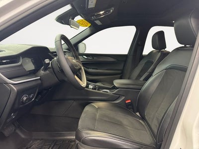 2025 Jeep Grand Cherokee Altitude X 3.6 Liter V6 4WD