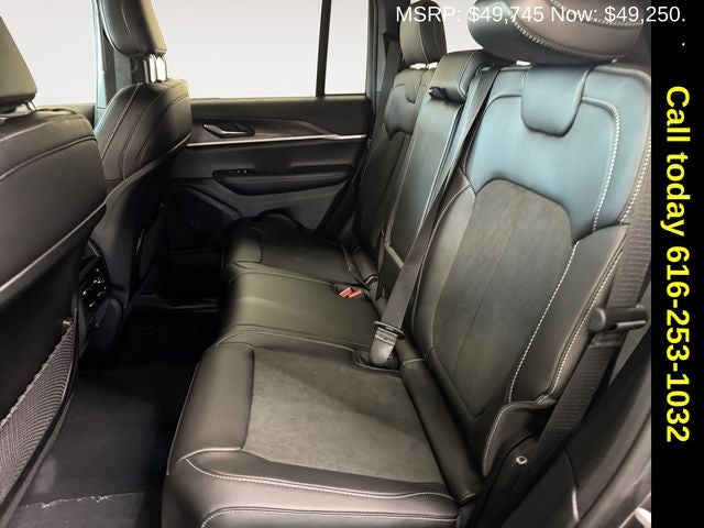 2026 Jeep Grand Cherokee GRAND CHEROKEE ALTITUDE 4X4