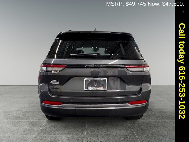 2026 Jeep Grand Cherokee GRAND CHEROKEE ALTITUDE 4X4