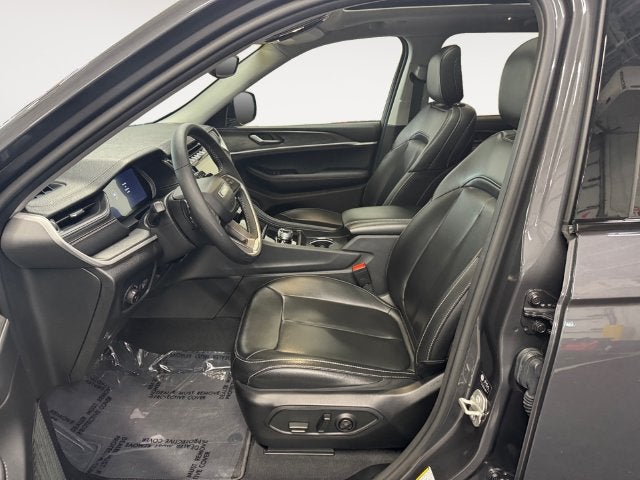 2023 Jeep Grand Cherokee Limited 3.6 Liter V6 4WD