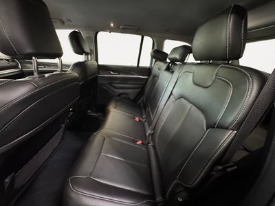 2023 Jeep Grand Cherokee Limited 3.6 Liter V6 4WD