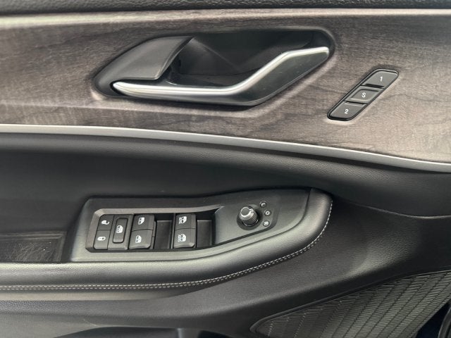 2023 Jeep Grand Cherokee Limited 3.6 Liter V6 4WD