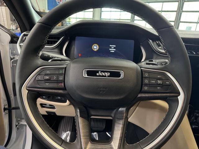 2024 Jeep Grand Cherokee Limited 3.6 Liter V6 4WD
