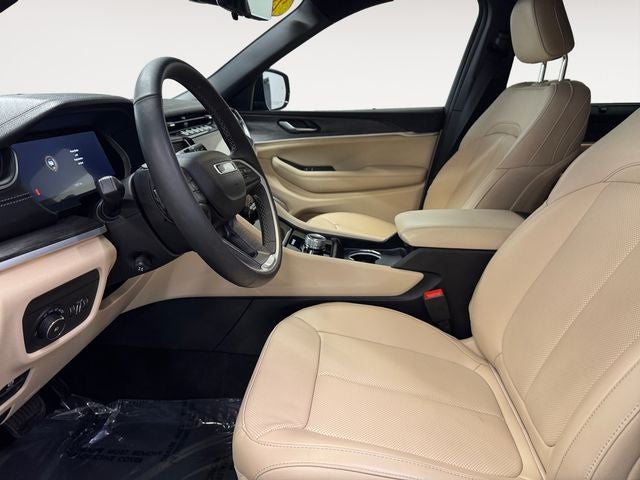 2024 Jeep Grand Cherokee Limited 3.6 Liter V6 4WD