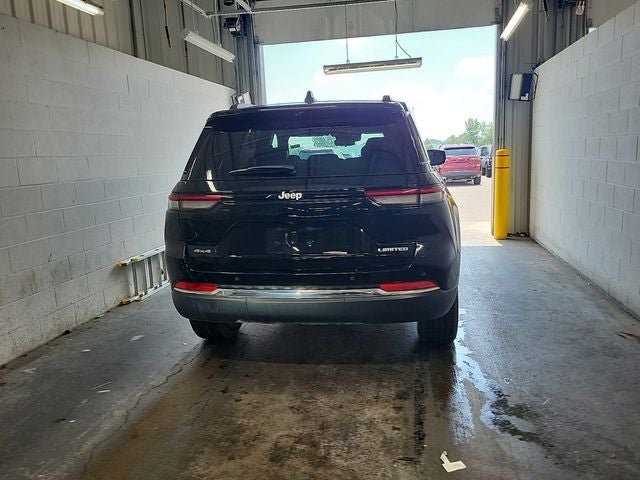 2025 Jeep Grand Cherokee Limited 3.6 Liter V6 4WD