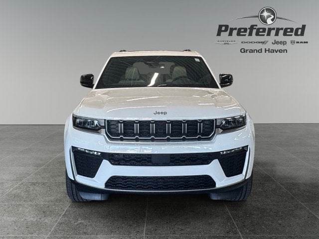 2027 Jeep Grand Cherokee GRAND CHEROKEE LIMITED 4X4