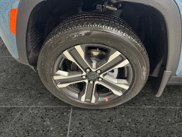 2027 Jeep Grand Cherokee GRAND CHEROKEE LIMITED 4X4