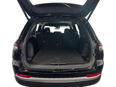 2027 Jeep Grand Cherokee GRAND CHEROKEE LIMITED 4X4
