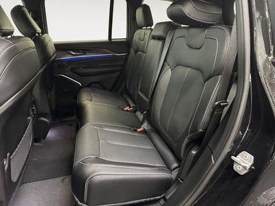 2025 Jeep Grand Cherokee GRAND CHEROKEE OVERLAND 4X4