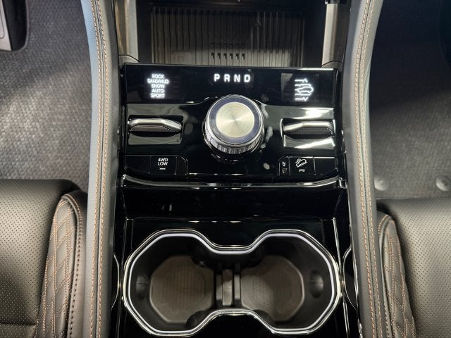 2027 Jeep Grand Cherokee GRAND CHEROKEE SUMMIT 4X4