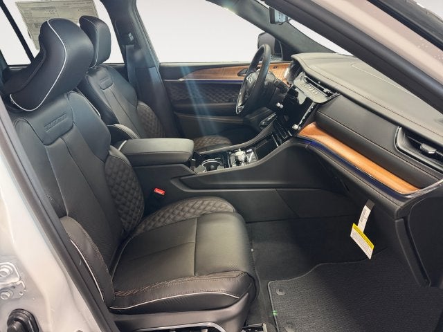 2027 Jeep Grand Cherokee GRAND CHEROKEE SUMMIT 4X4