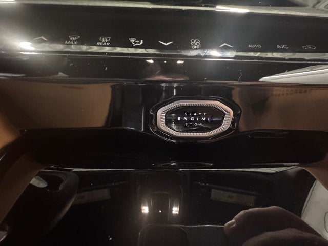 2027 Jeep Grand Cherokee GRAND CHEROKEE SUMMIT 4X4