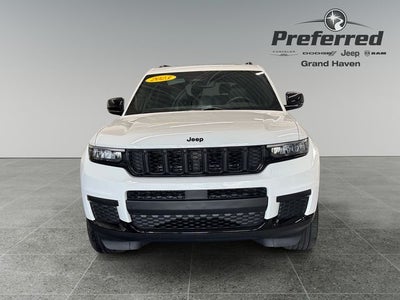 2023 Jeep Grand Cherokee L Altitude 3.6 Liter V6 4WD