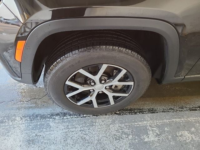 2025 Jeep Grand Cherokee L Limited 3.6 Liter V6 4WD