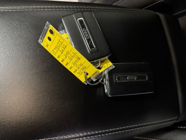 2023 Jeep Grand Cherokee L Limited 4x4