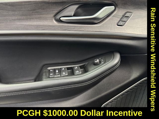 2025 Jeep Grand Cherokee L Limited 3.6 Liter V6 4WD