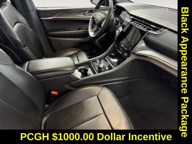 2025 Jeep Grand Cherokee L Limited 3.6 Liter V6 4WD