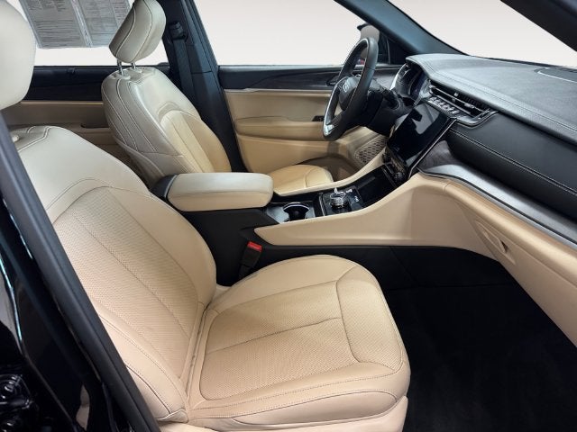 2025 Jeep Grand Cherokee L Limited 4x4