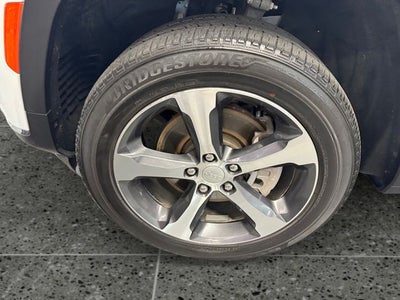 2023 Jeep Grand Cherokee L Limited 3.6 Liter V6 4WD