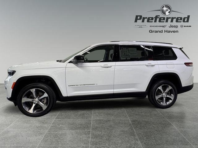 2023 Jeep Grand Cherokee L Limited 3.6 Liter V6 4WD