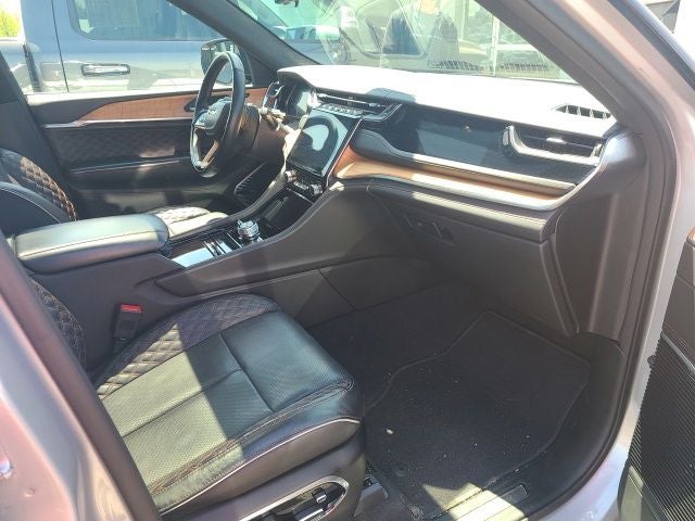 2023 Jeep Grand Cherokee L Summit 3.6 Liter V6 4WD