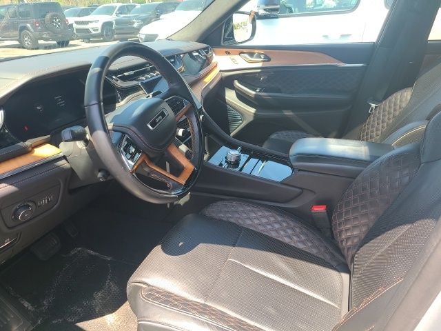 2023 Jeep Grand Cherokee L Summit 3.6 Liter V6 4WD