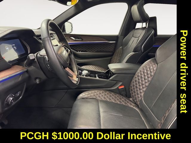 2025 Jeep Grand Cherokee L Summit 4x4