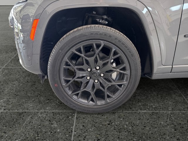 2027 Jeep Grand Cherokee L GRAND CHEROKEE L SUMMIT 4X4